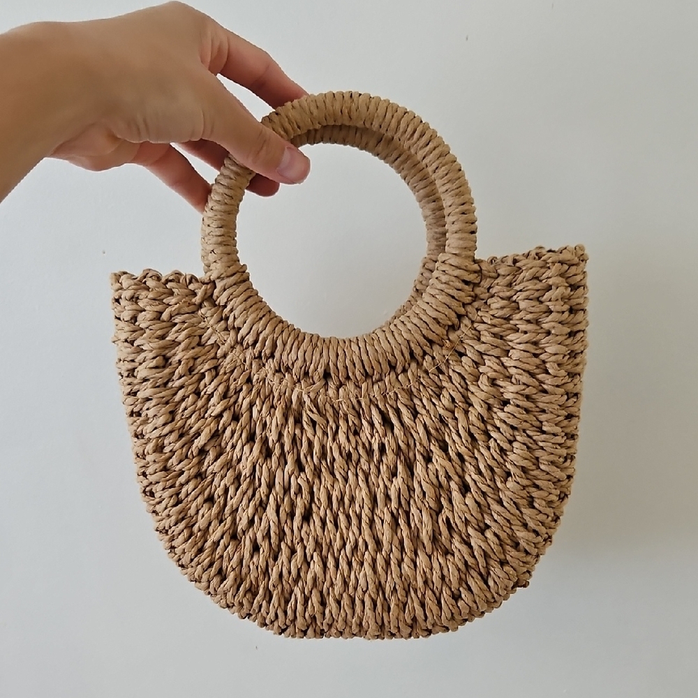 Stylish Tan Woven Handbag